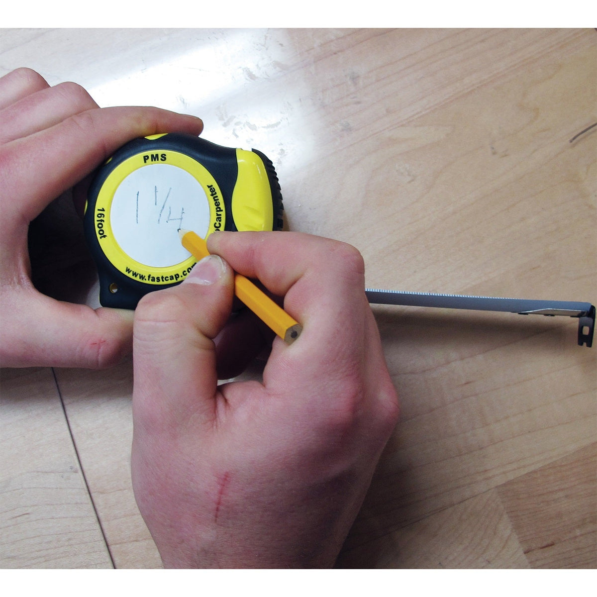 ProCarpenter 16' Metric/Standard Flatback Story Pole Tape