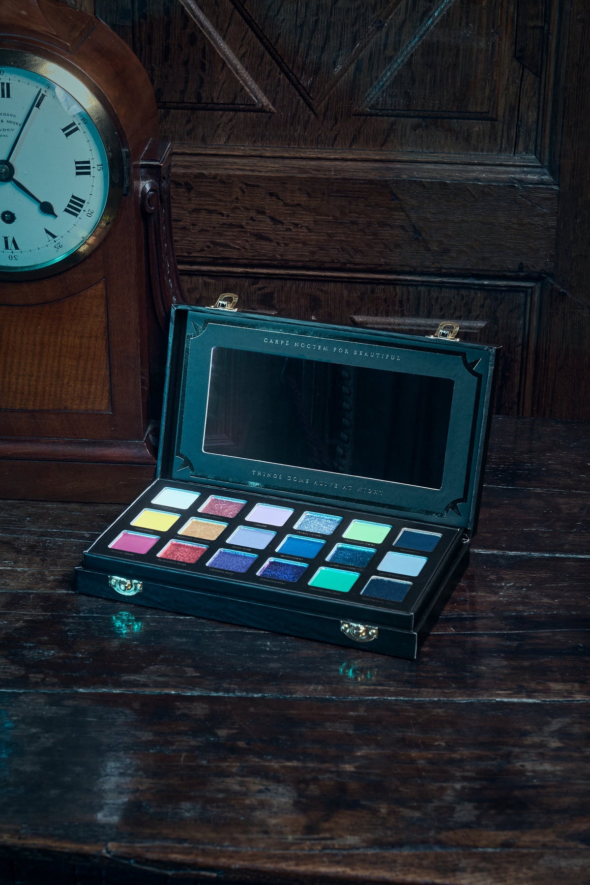 Apothecary Of Colour Pressed Powder Palette