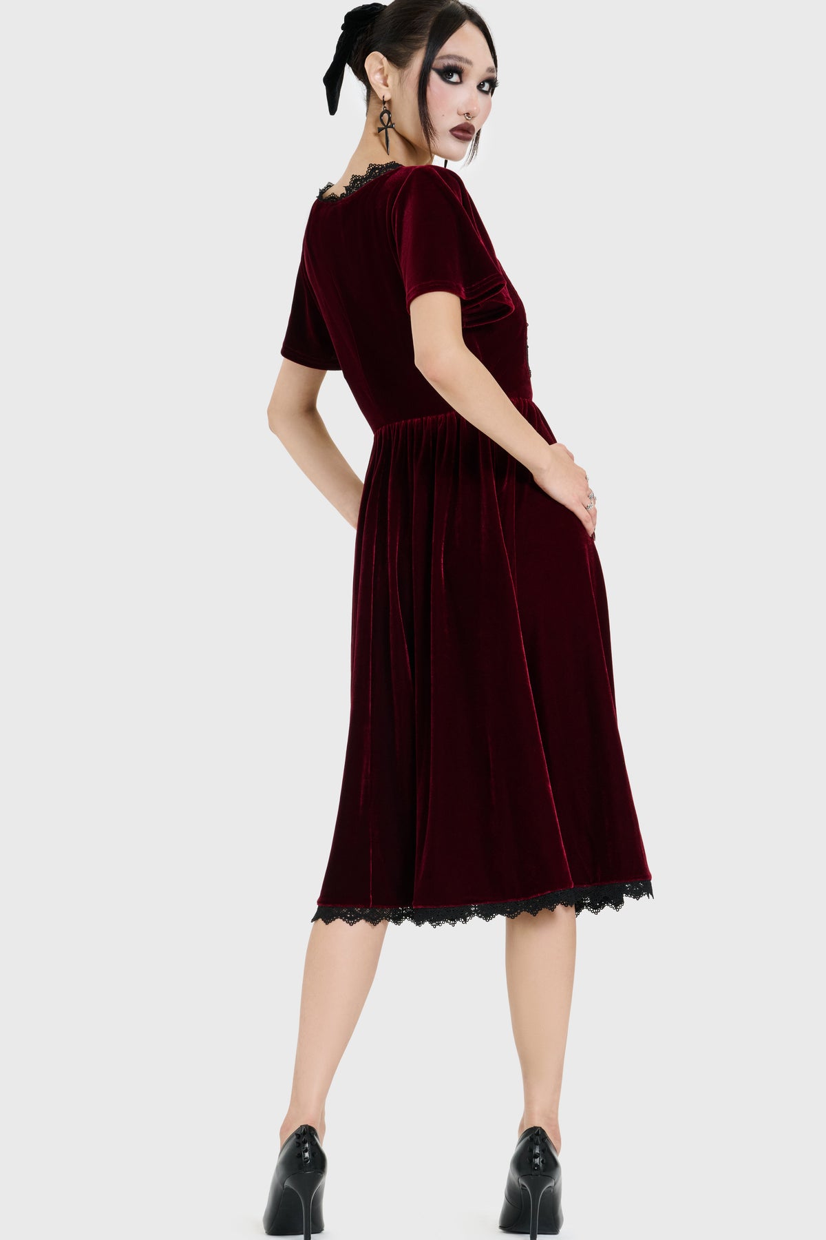 HEXINA'S CURSE VELVET MIDI DRESS