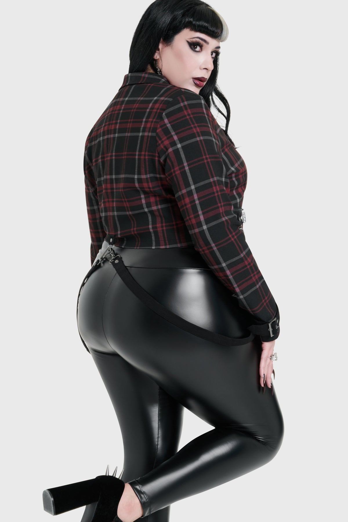 Renaith Crop Jacket