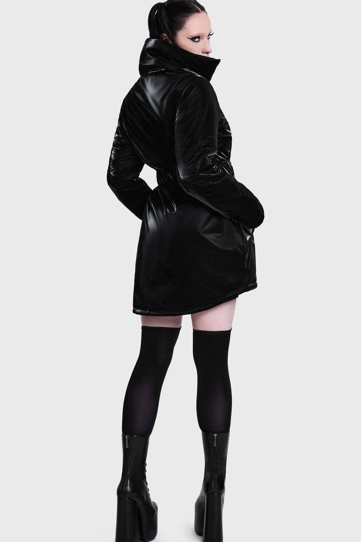 WINTER'S VALE COAT